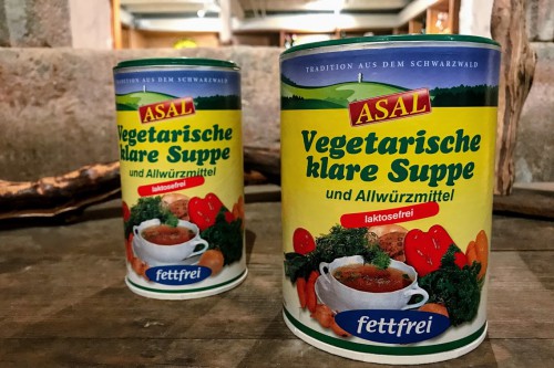 Vegetarische klare Suppe und als Würzmittel