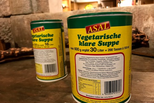 Vegetarische klare Suppe und als Würzmittel